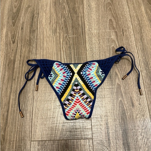 Red Carter Cali Cut Bikini Bottoms in Blue [SZ S 6 US ] - Picture 6 of 7
